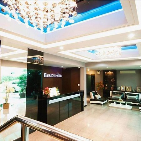 The Green View Pattaya Exterior photo